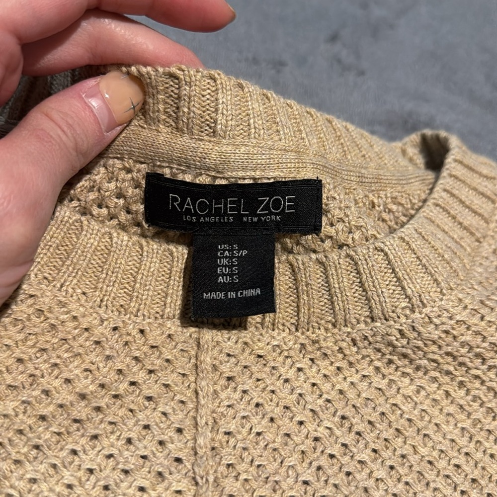 Sweater - Picture 2 of 6